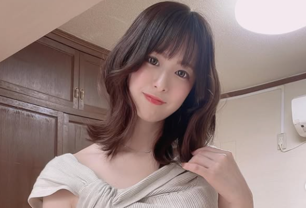 Hikari Ninomiya là ai