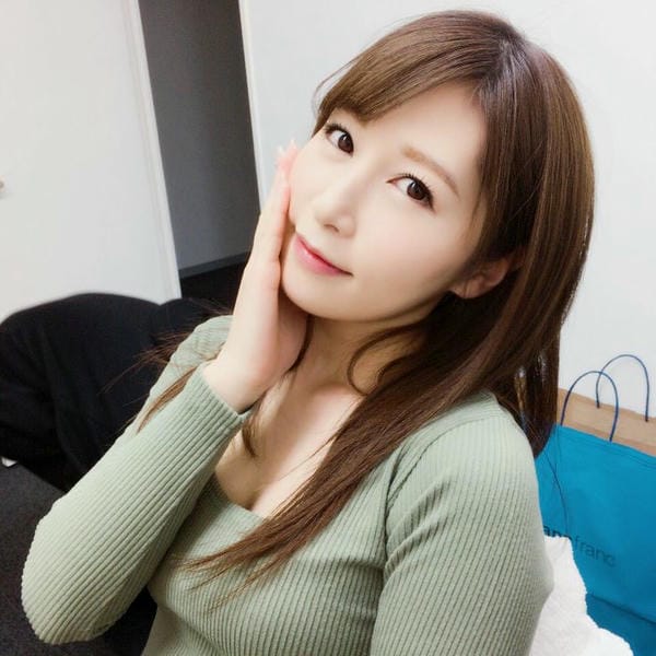 Tiểu sử Sasaki Aki