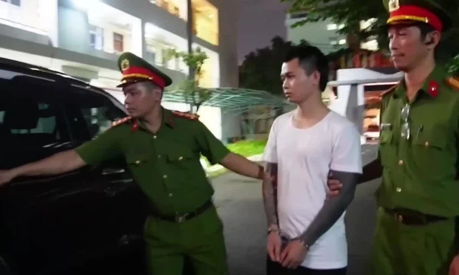 Video Tằng Ken bị bắt