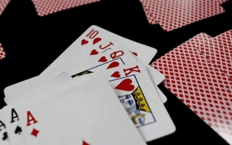 Giải thích chi tiết về "Ba Chi" trong Mậu Binh