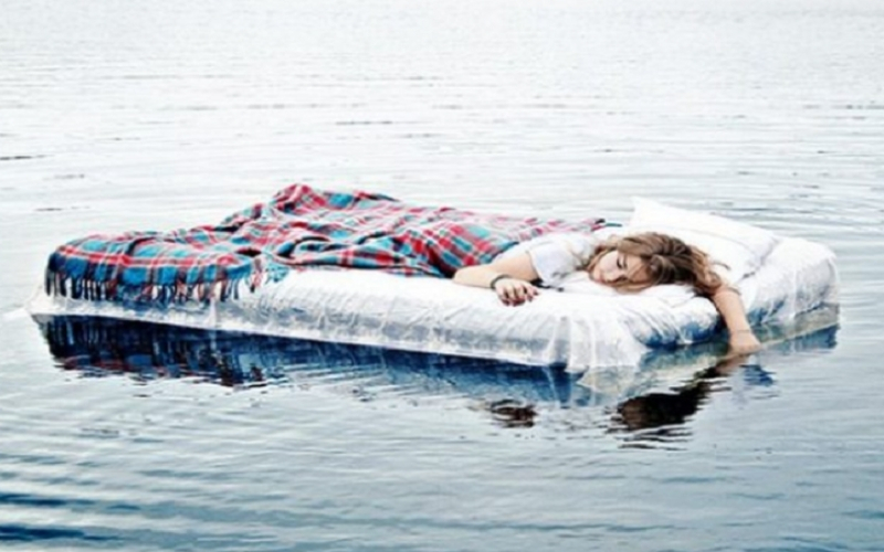 Giải mã giấc mơ thấy nước