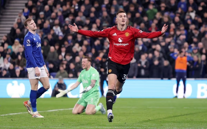Everton 0-1 Man Utd Quỷ đỏ ca khúc khải hoàn – Everton lún sâu khủng hoảng