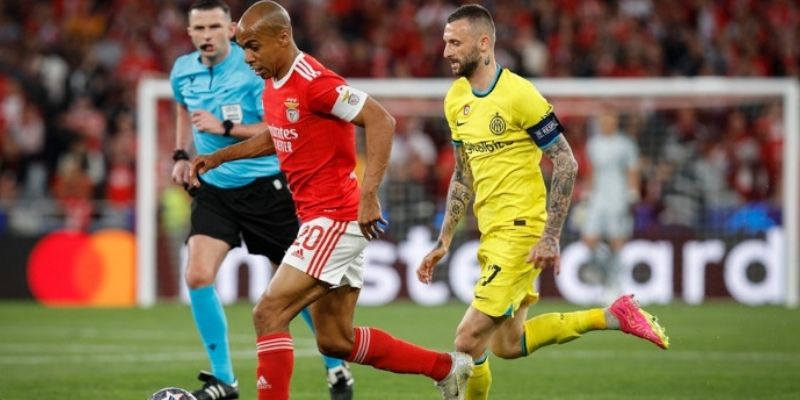 Lối chơi, chiến thuật và bản sắc Benfica