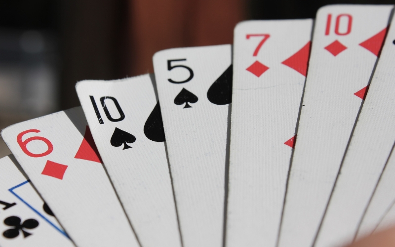 Nghệ thuật tâm lý chiến trong các ván bài đối kháng