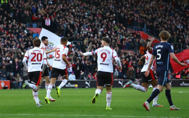 Phân tích tương quan lực lượng và chiến thuật