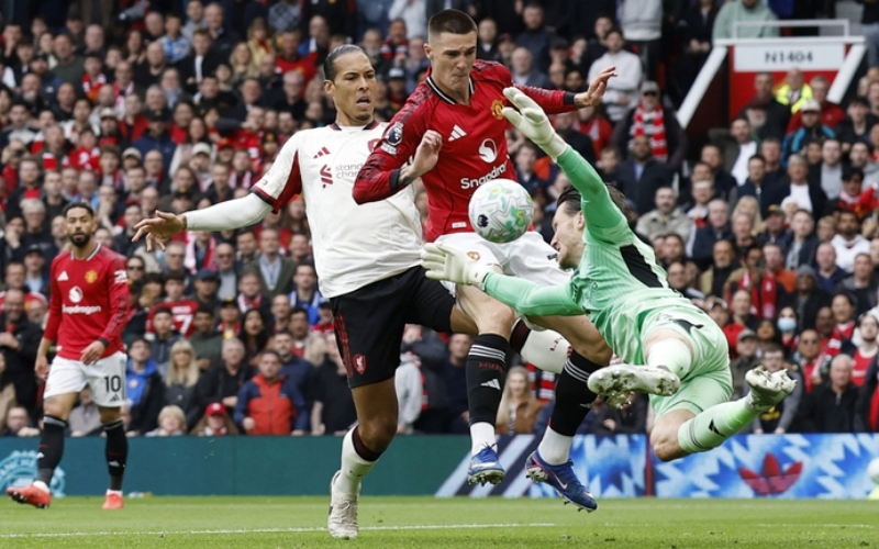 Nhận định chuyên gia về màn lội ngược dòng của Man Utd