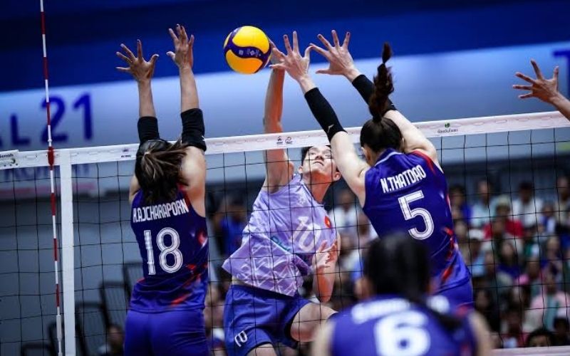 Luật chạm lưới mới nhất của môn bóng chuyền quy định thế nào
