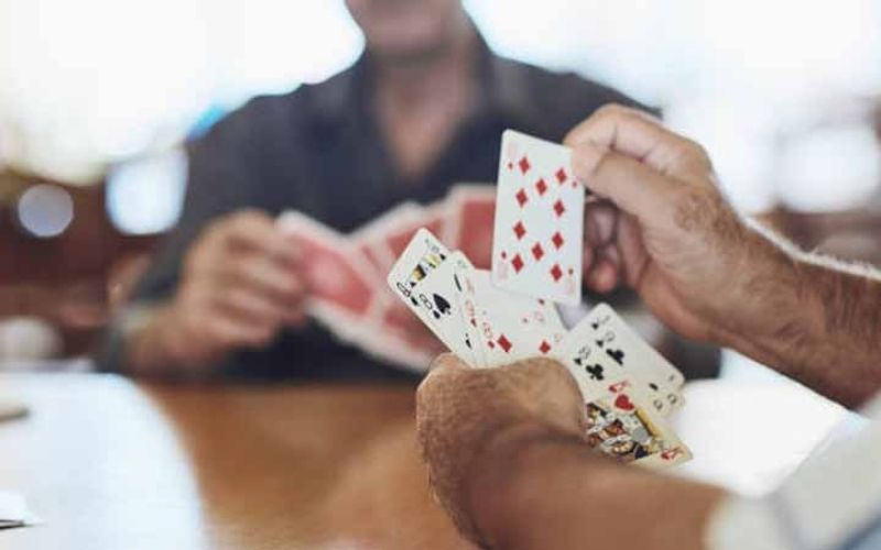 Tiến Lên Miền Nam Nét Đẹp Văn Hóa Bài Vỉa Hè