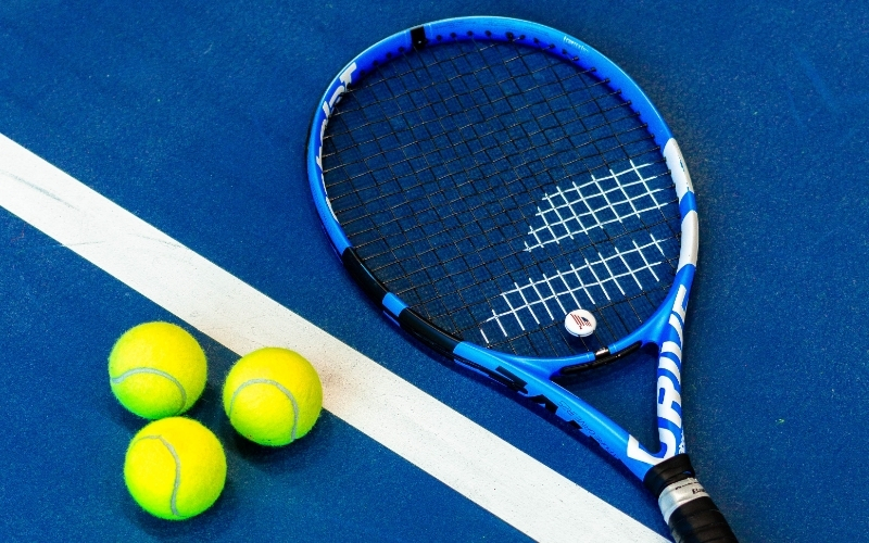 So sánh đặc điểm các kiểu Volley phổ biến