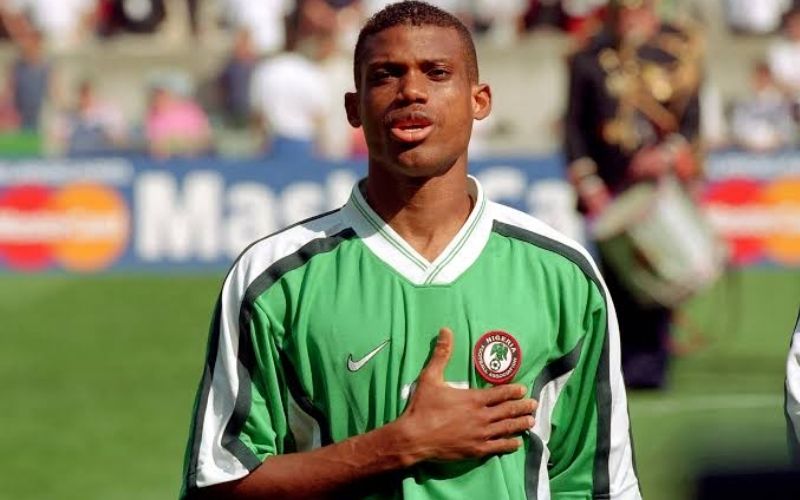 Sunday Oliseh Huyền Thoại Tiền Vệ Phòng Ngự Và Di Sản Bóng Đá Nigeria